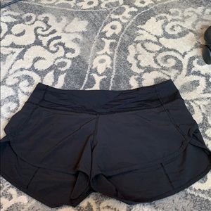 lululemon speed short 2.5”
